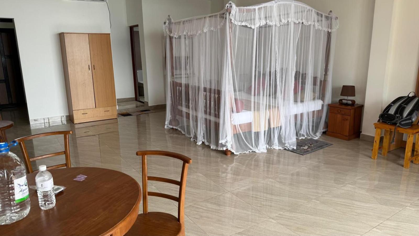 Coral Reef Guest Hotel เบอร์อูวาลา ภายนอก รูปภาพ